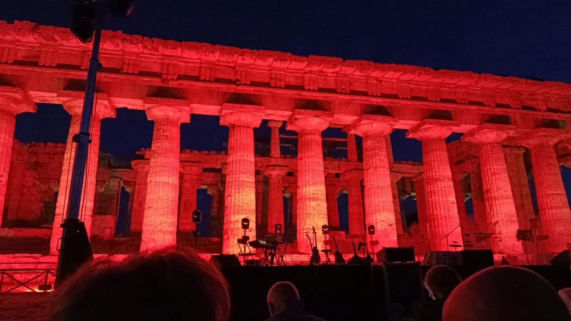 Chiaro Di Luna - Appartamento Luna Crescente Paestum Exterior foto
